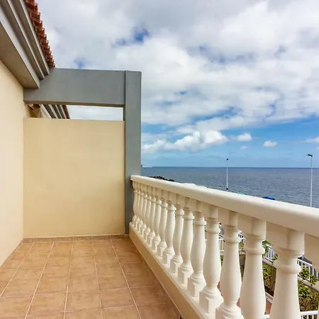 Sussuro Del Oceano First Line Ferienhaus *